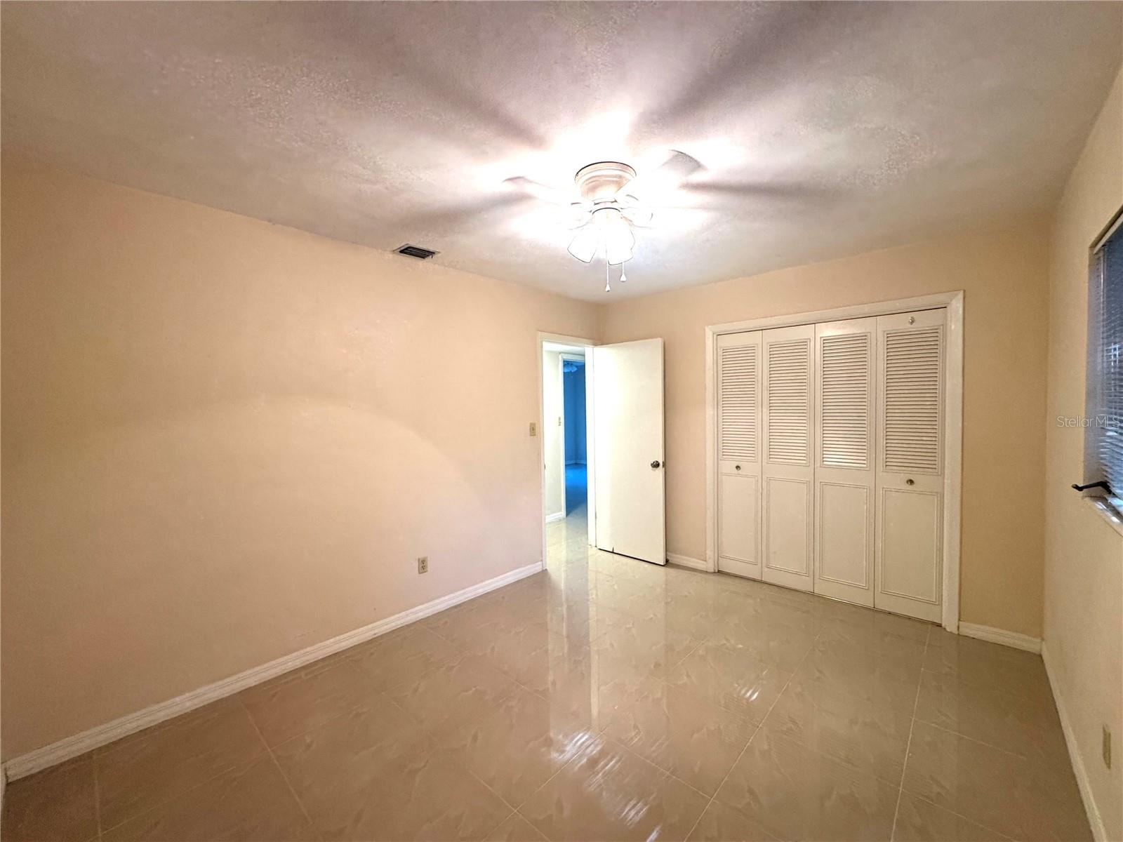 OAKLAND ESTATES 1ST SEC - Residential Lease