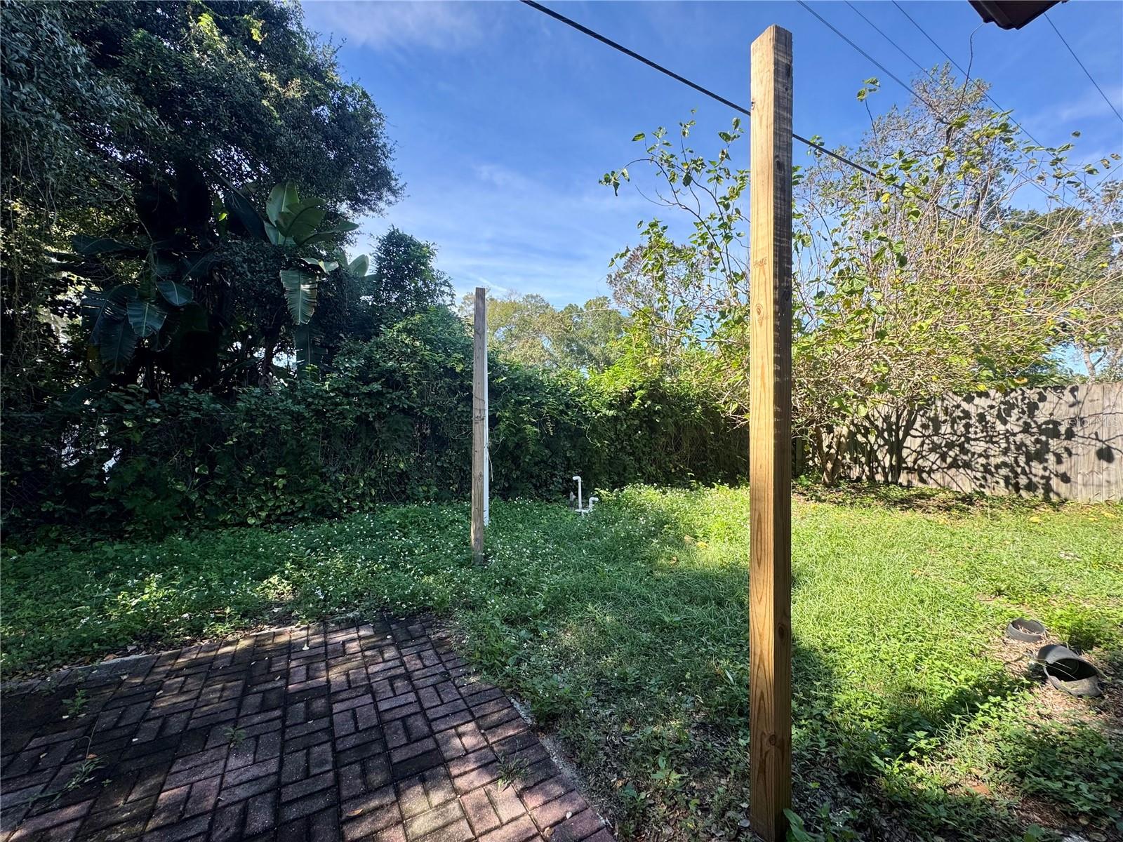 OAKLAND ESTATES 1ST SEC - Residential Lease