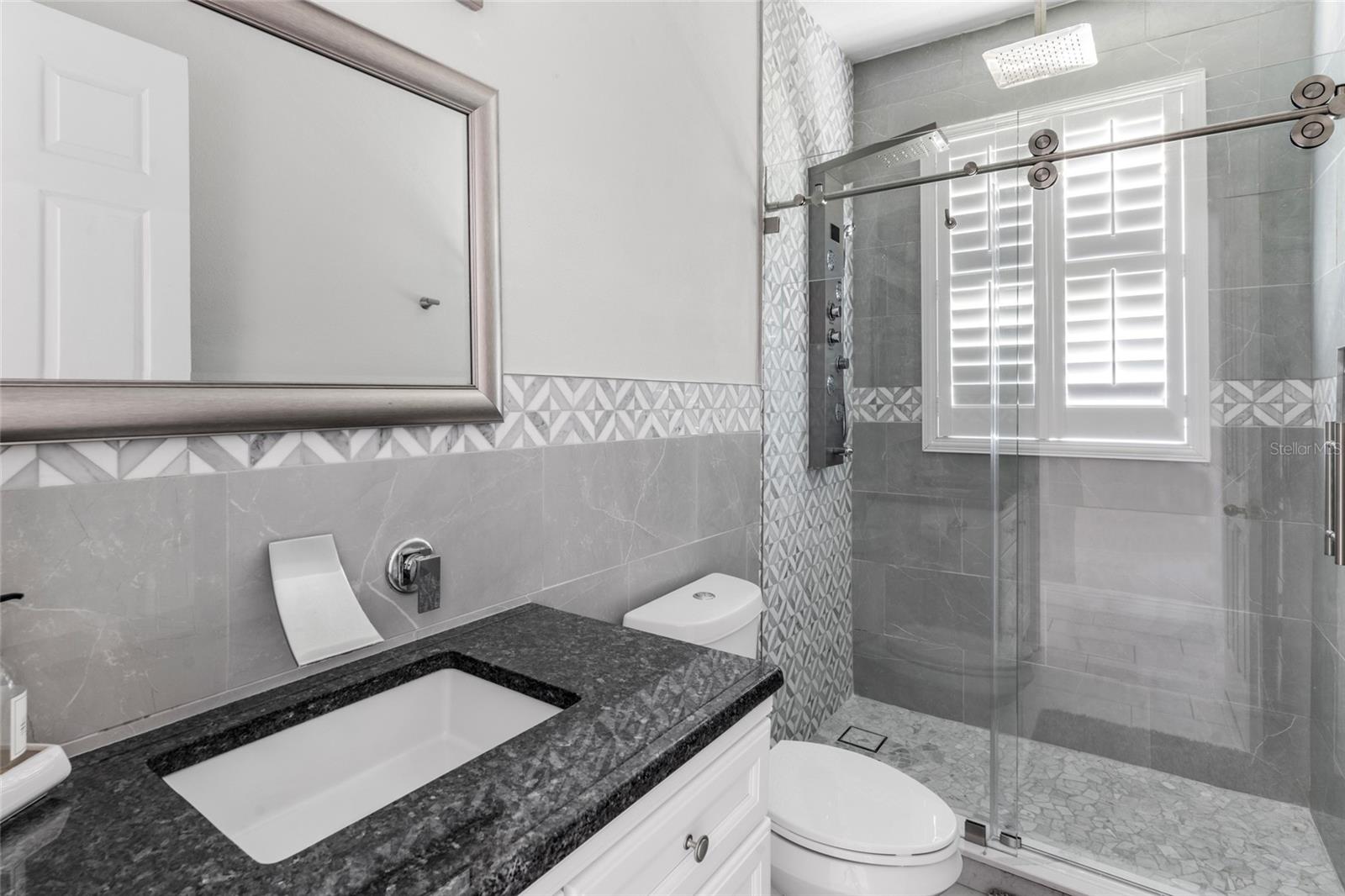 BELLALAGO - Residential