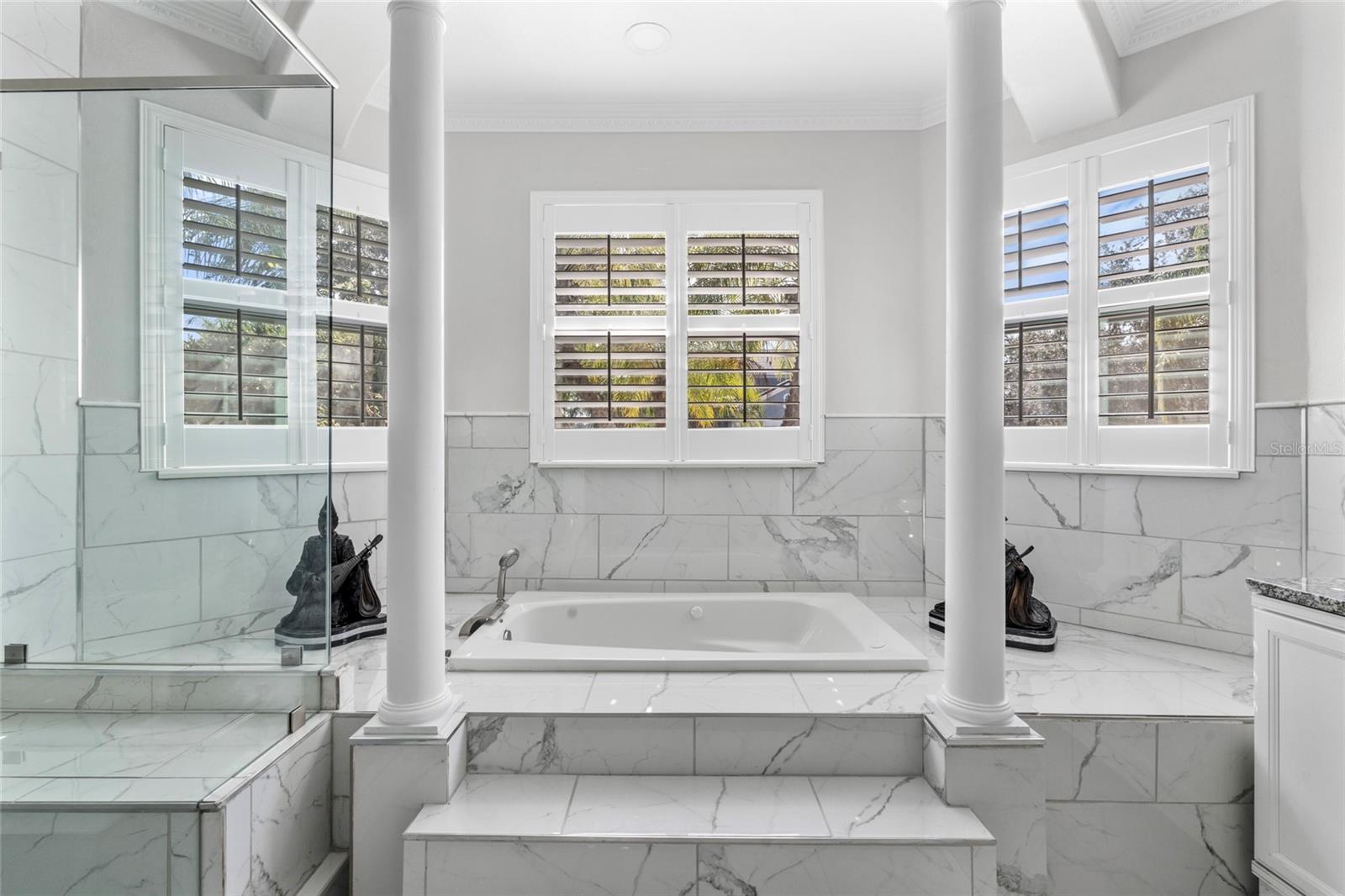 BELLALAGO - Residential