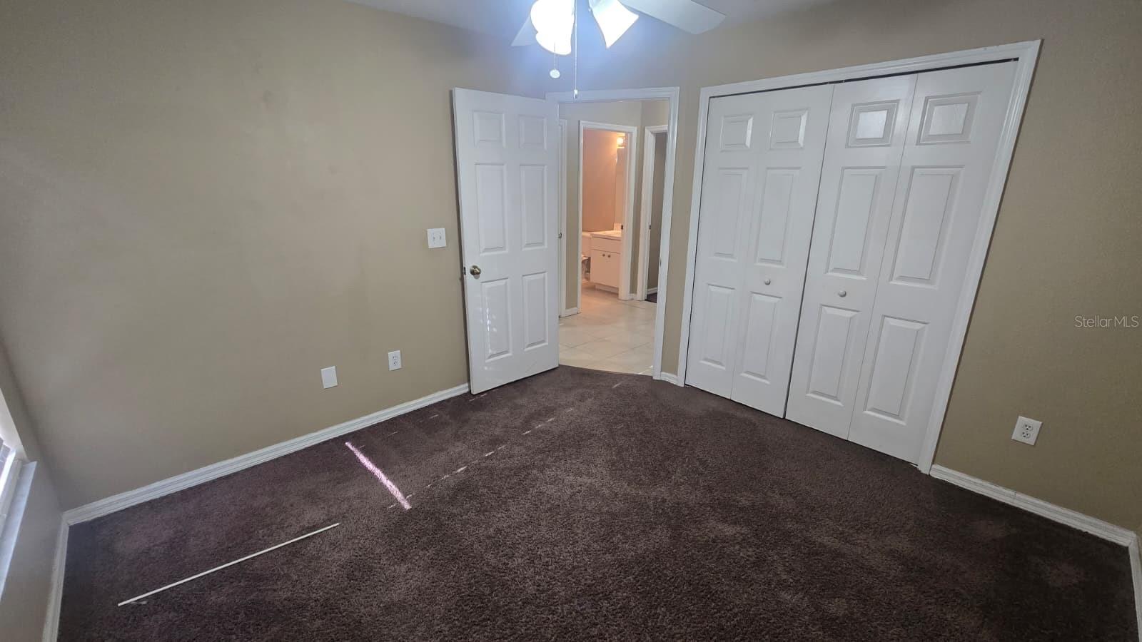 6515 SUMMER COVE DRIVE