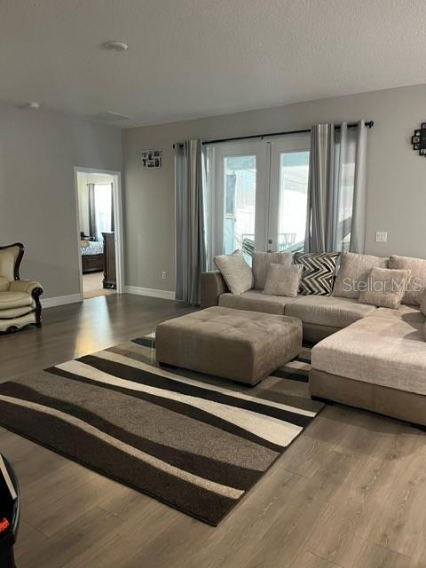 RAVEN HILL - Residential