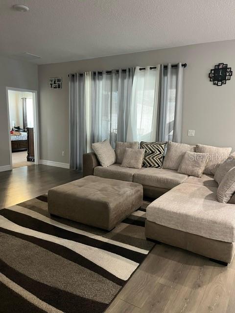 RAVEN HILL - Residential