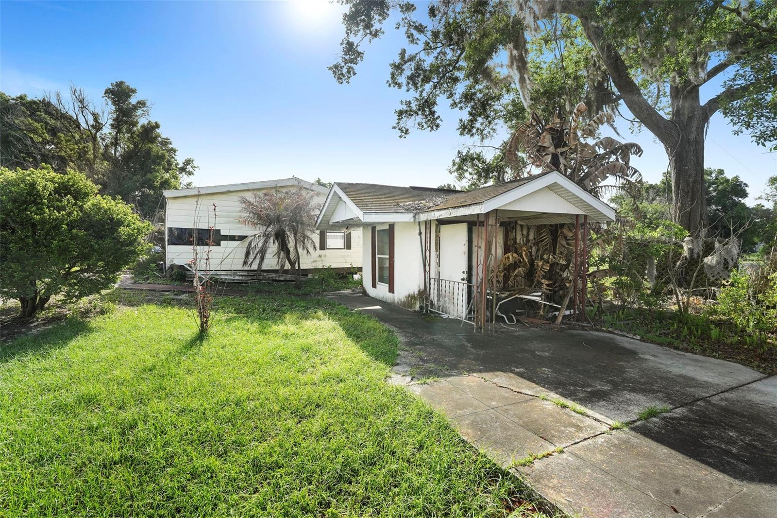 APOPKA TOWN - Commercial Sale