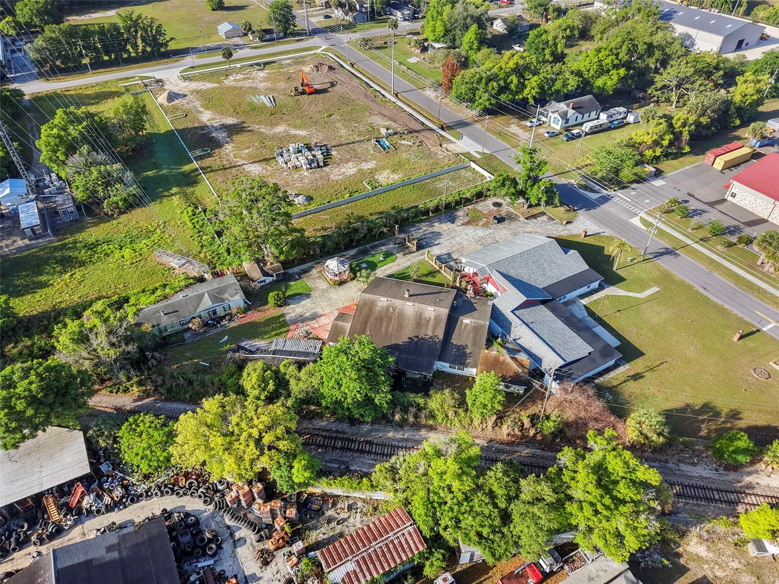 APOPKA TOWN - Commercial Sale