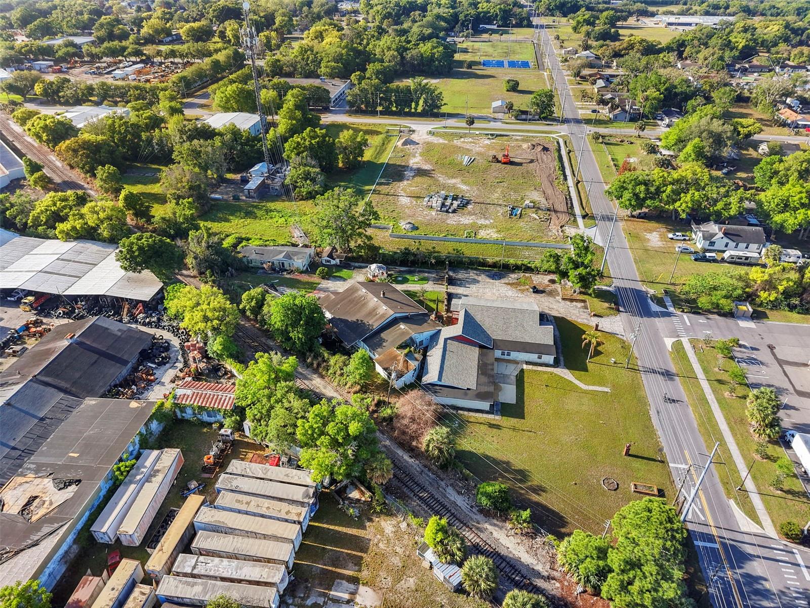 APOPKA TOWN - Commercial Sale
