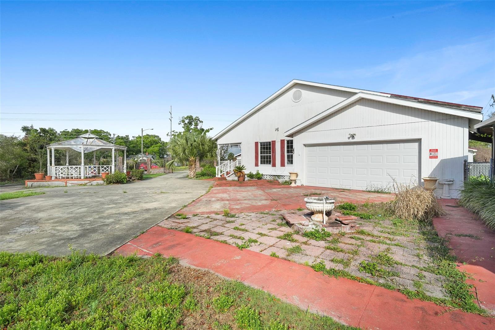 APOPKA TOWN - Commercial Sale