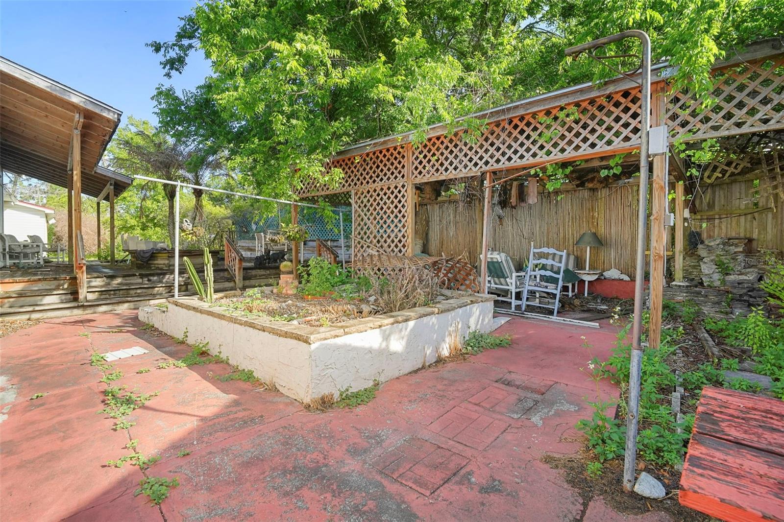 APOPKA TOWN - Commercial Sale