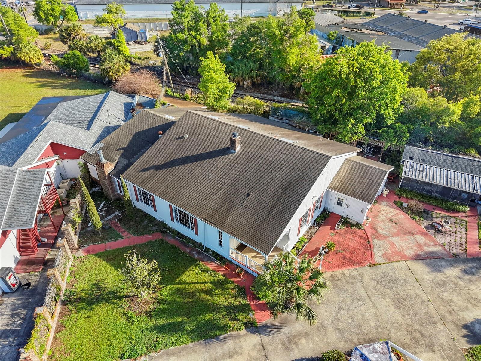 APOPKA TOWN - Commercial Sale