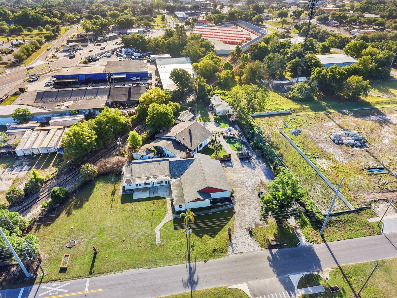 227 S HAWTHORNE AVENUE