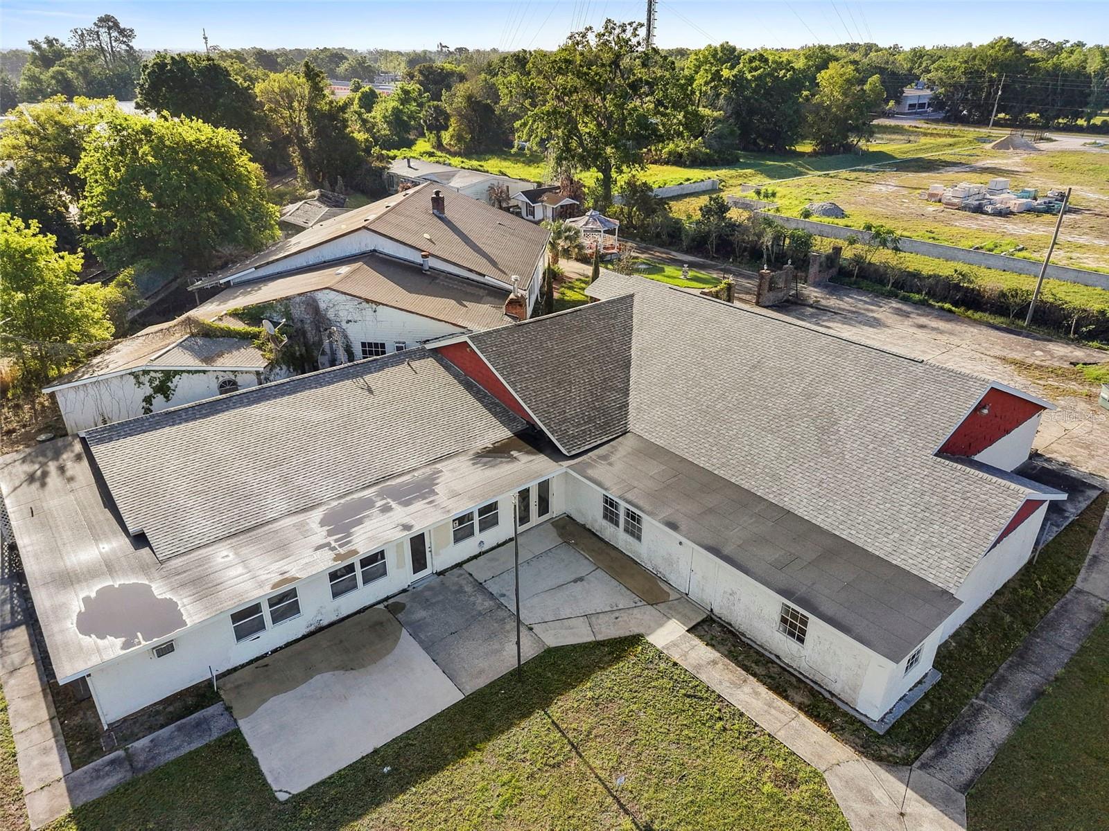 APOPKA TOWN - Commercial Sale