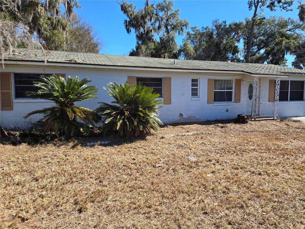 Photo of 705 SW 12th Avenue, Ocala, FL 34471 (MLS # OM717761)