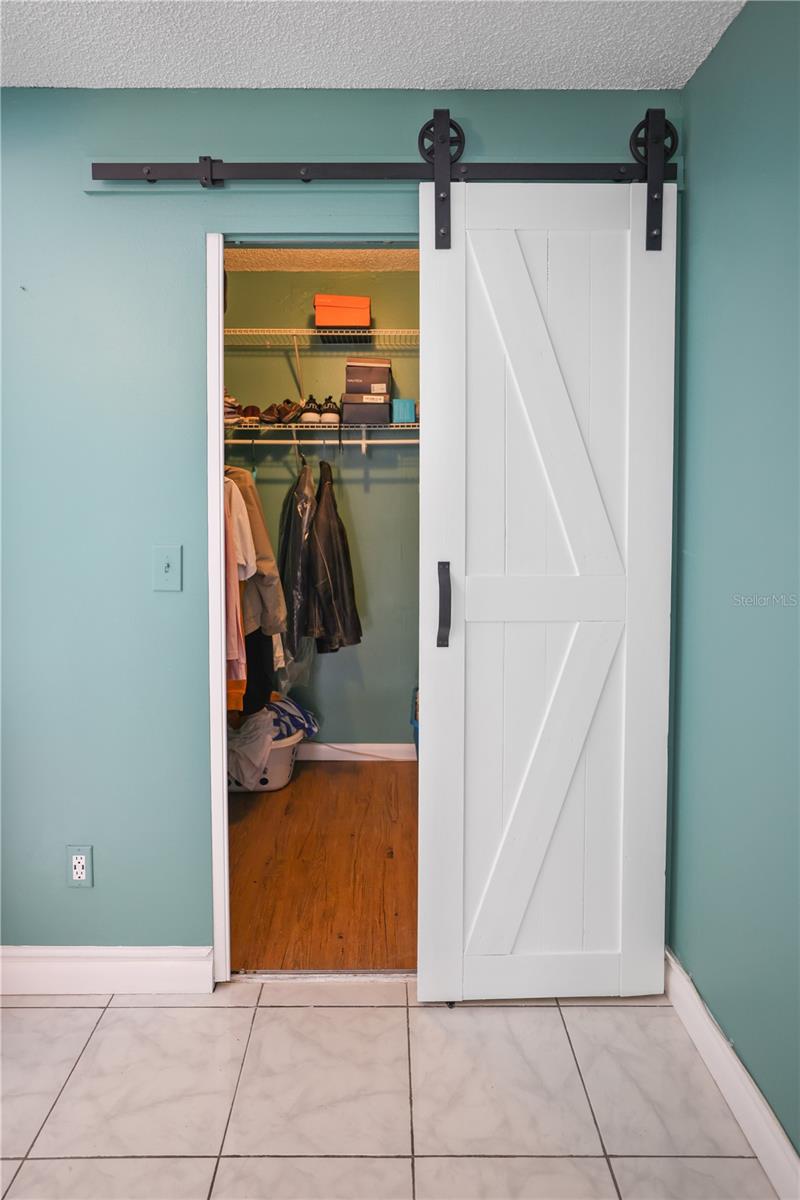 BAY ISLAND GROUP 8 - Residential Lease