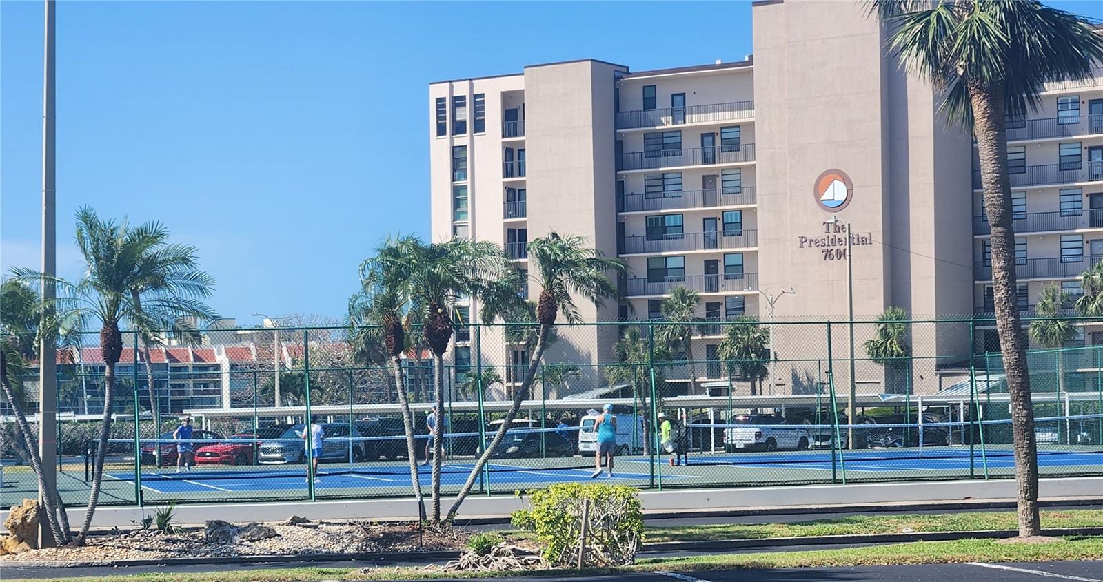 BAY ISLAND GROUP 8 - Residential Lease