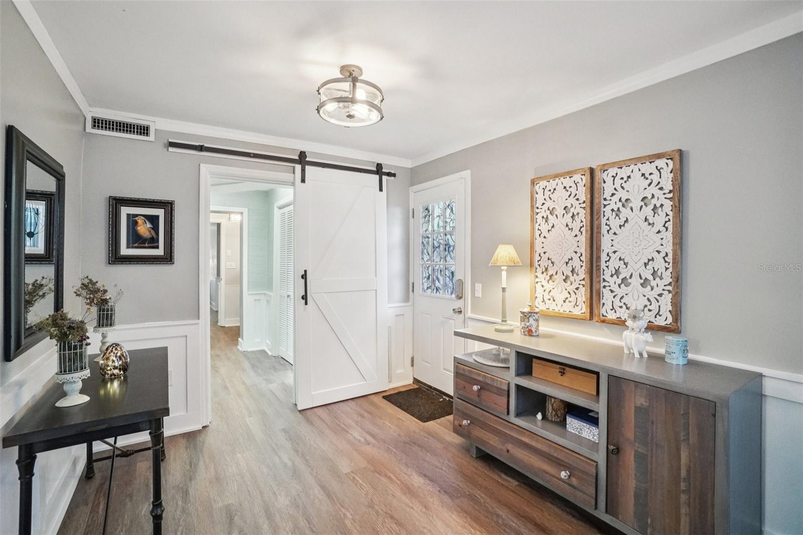 OAKELLARS - Residential