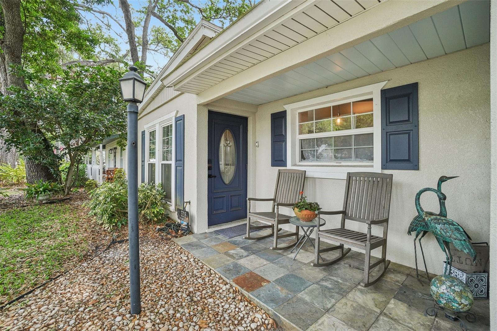 3218 W OAKELLAR AVENUE