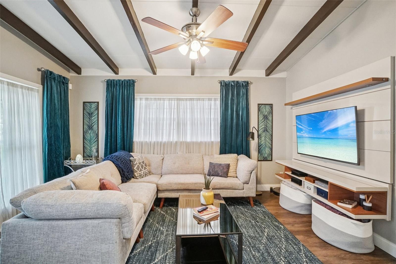 OAKELLARS - Residential