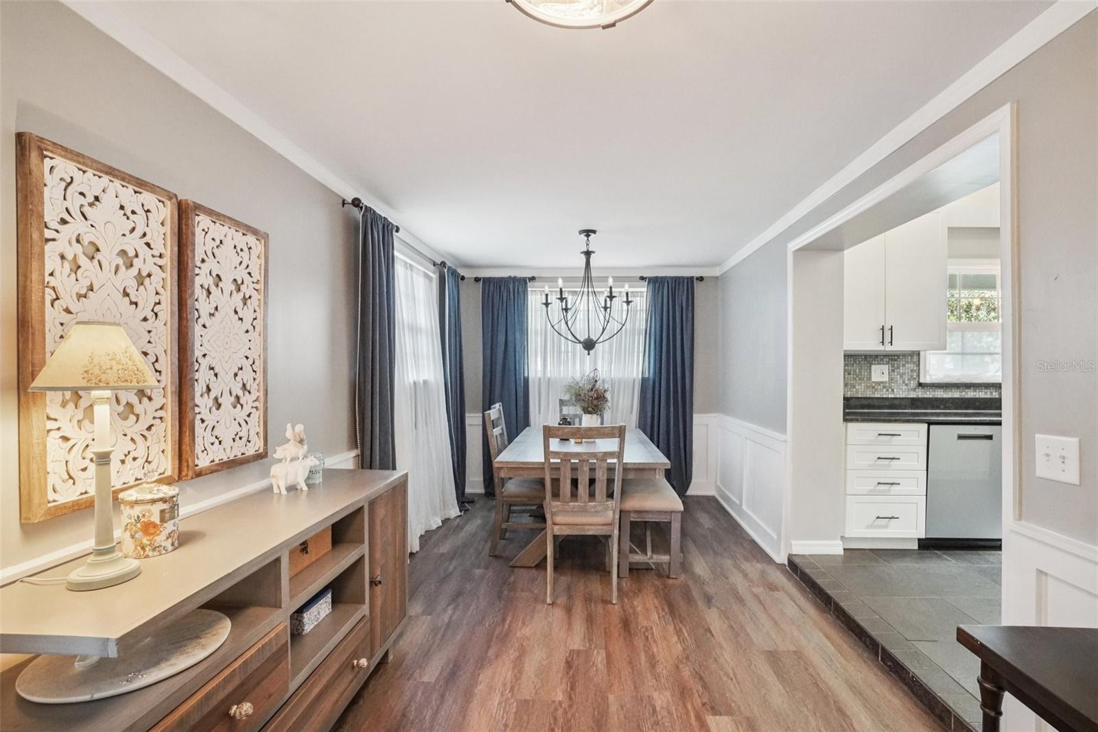 OAKELLARS - Residential