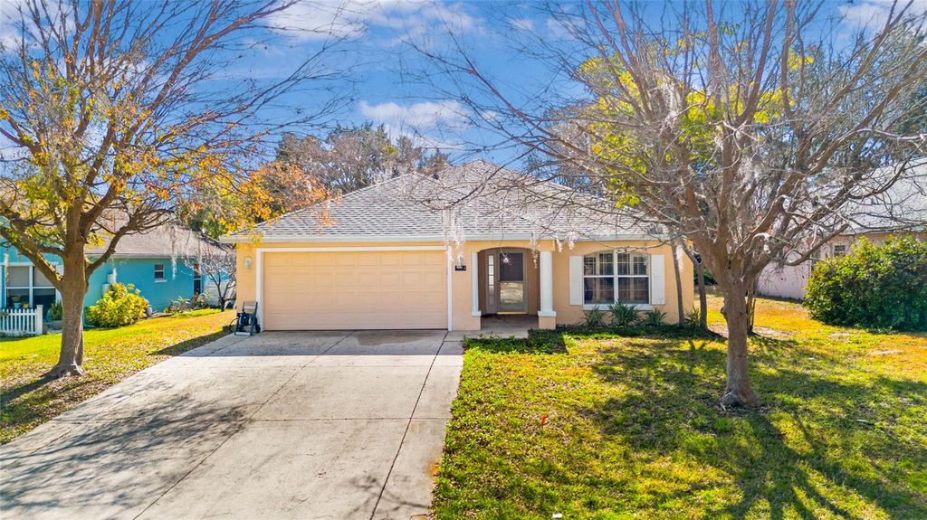 Photo of 10314 Patrick Drive, Leesburg, FL 34788 (MLS # GC537548)