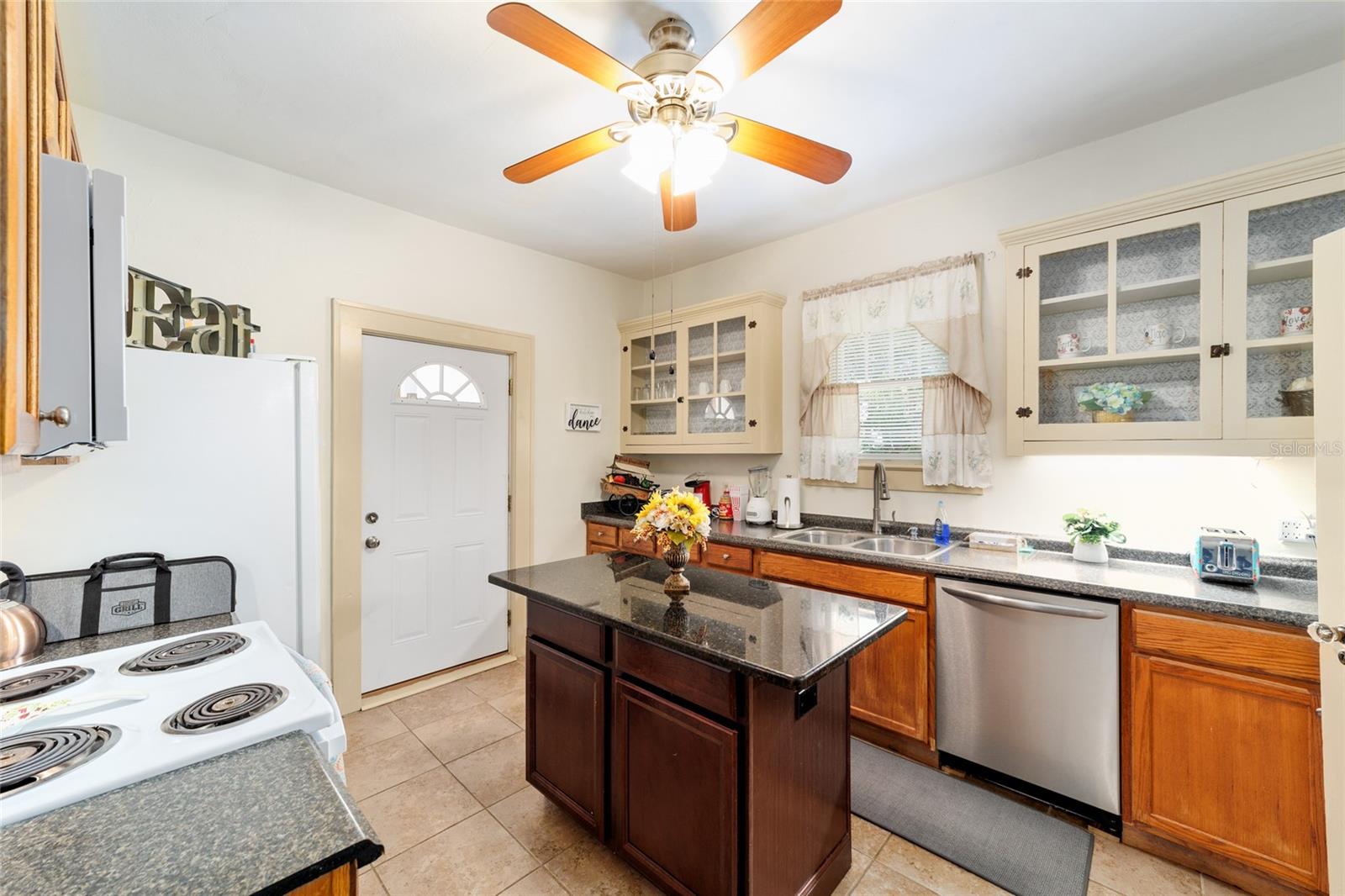 TOWN/DUNNELLON - Residential