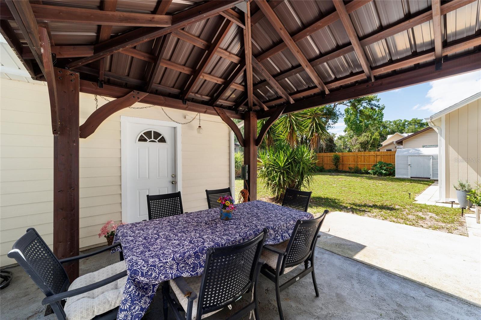 TOWN/DUNNELLON - Residential