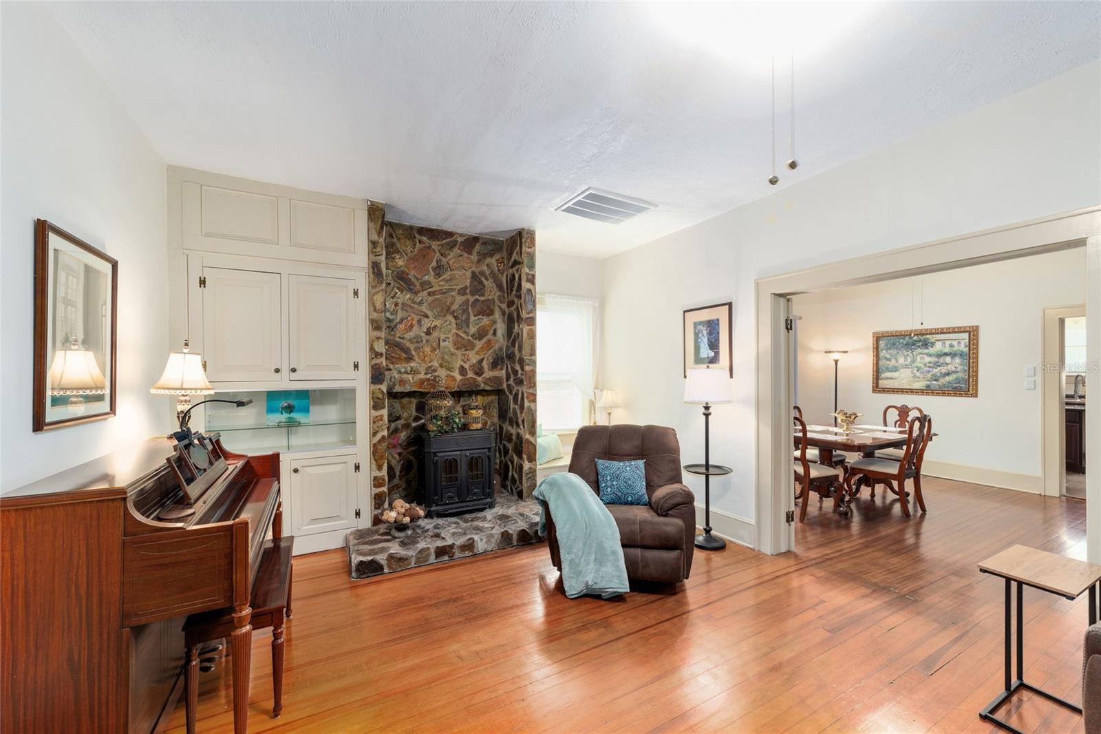 TOWN/DUNNELLON - Residential