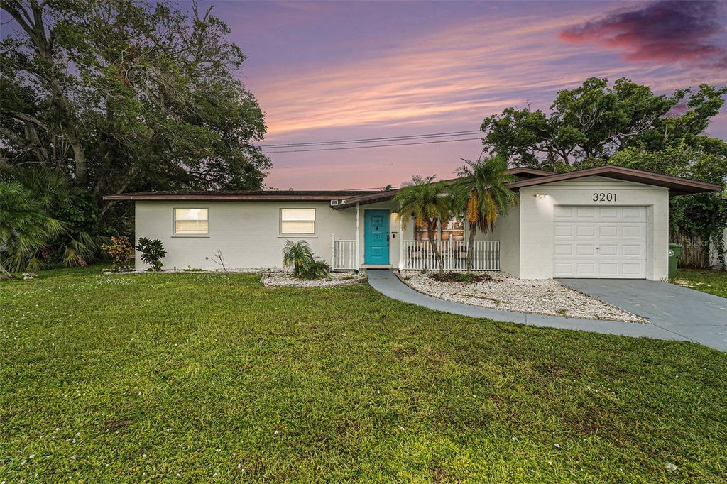Photo of 3201 Southern Parkway W, Bradenton, FL 34205 (MLS # TB8435875)