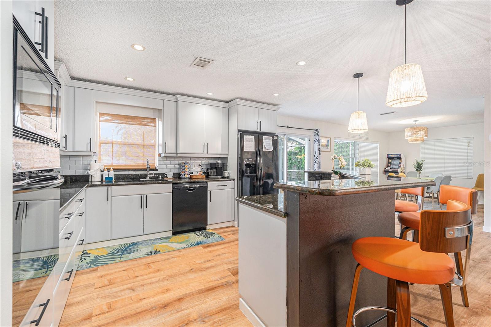 WINDSOR PARK FIRST UNIT - Residential
