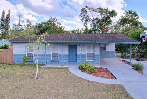 A home in TAMPA