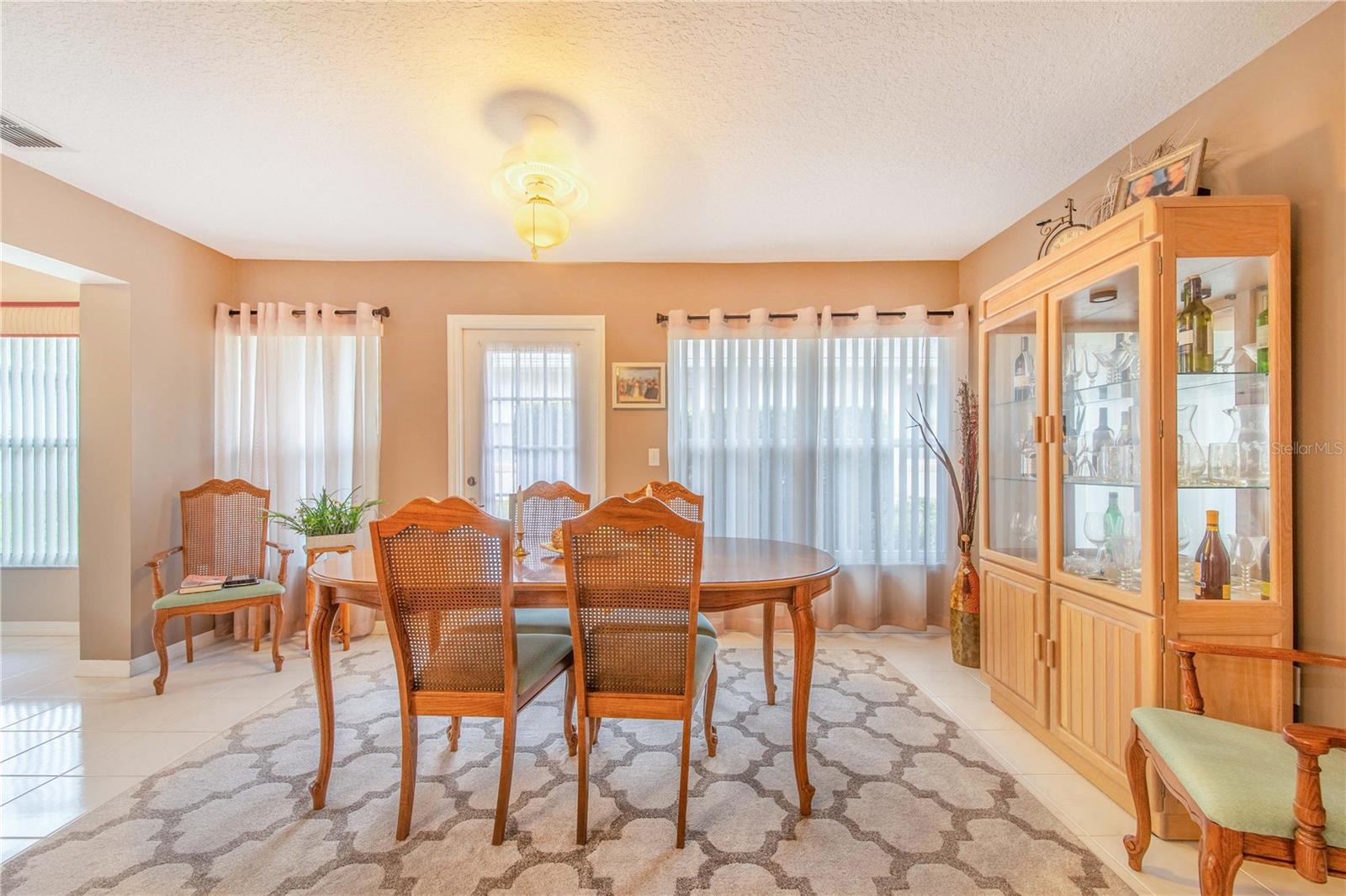 SWEETWATER GOLF AND TENNIS CLUB 2ND ADD - Residential