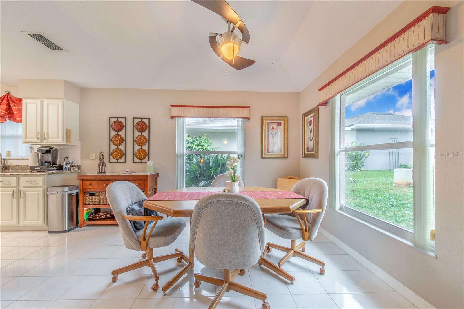 SWEETWATER GOLF AND TENNIS CLUB 2ND ADD - Residential