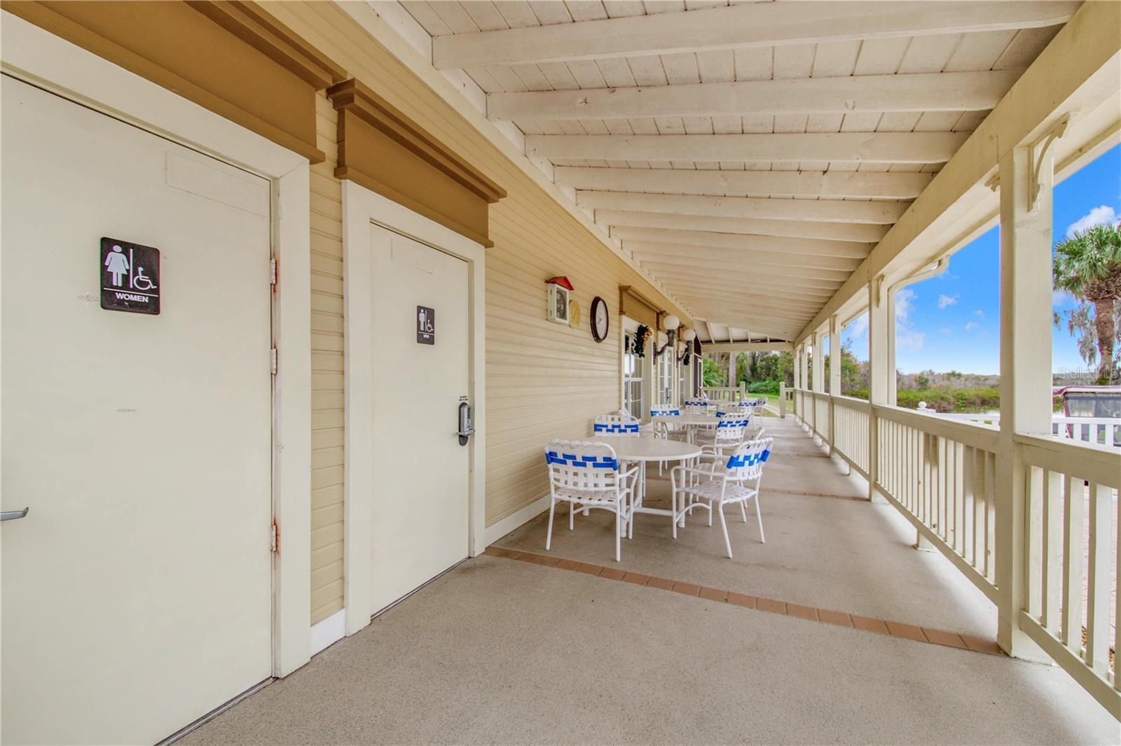 SWEETWATER GOLF AND TENNIS CLUB 2ND ADD - Residential