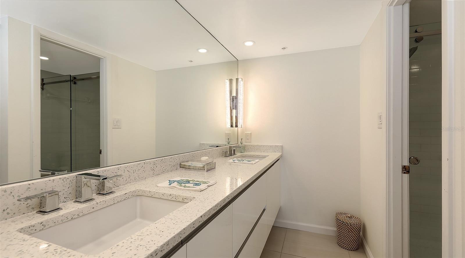 SUNSET TOWERS - Residential Lease