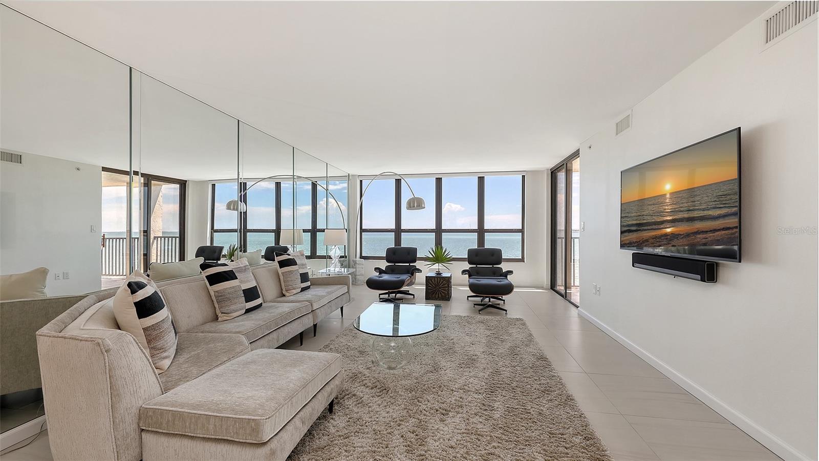 SUNSET TOWERS - Residential Lease