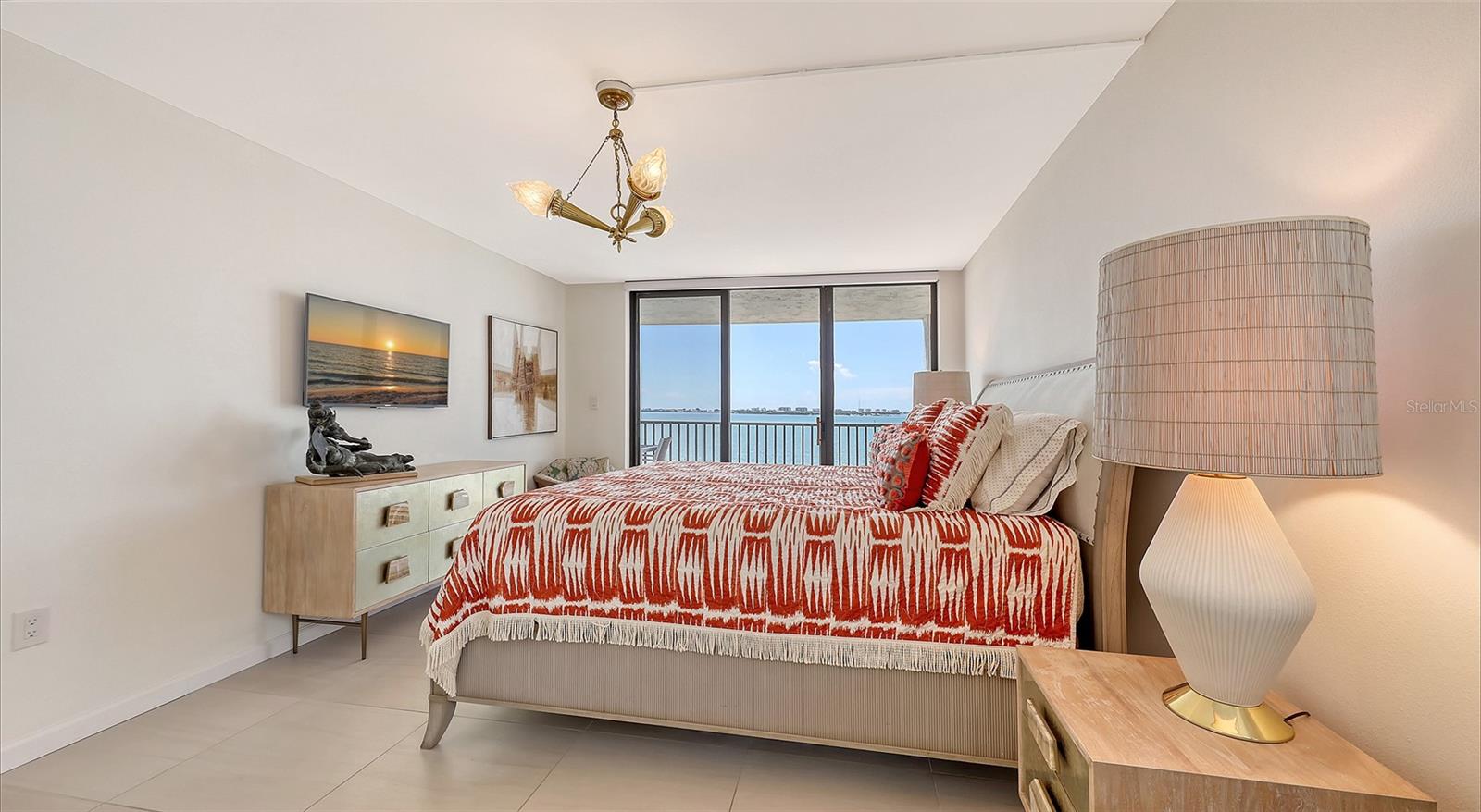 SUNSET TOWERS - Residential Lease