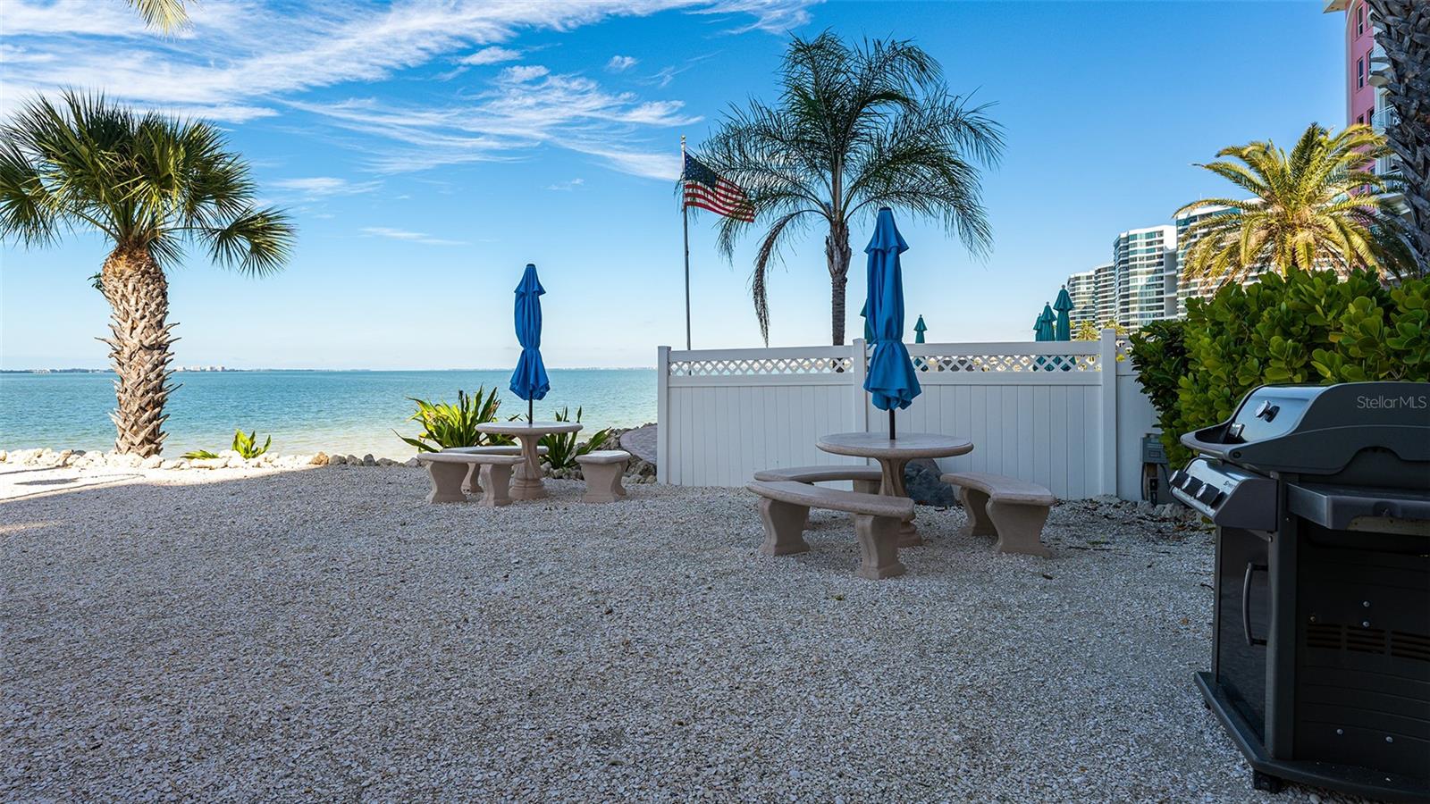 SUNSET TOWERS - Residential Lease