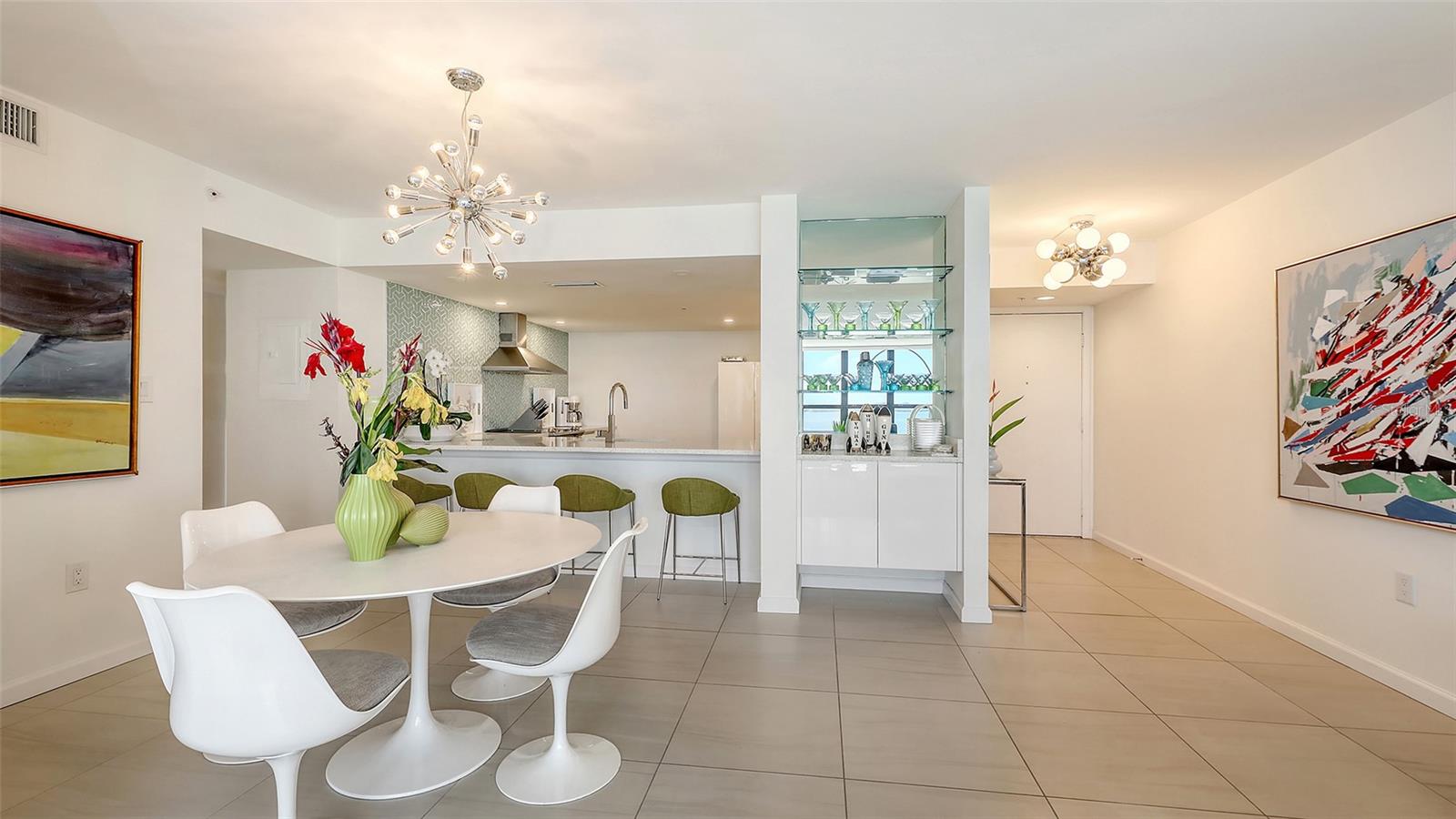 SUNSET TOWERS - Residential Lease