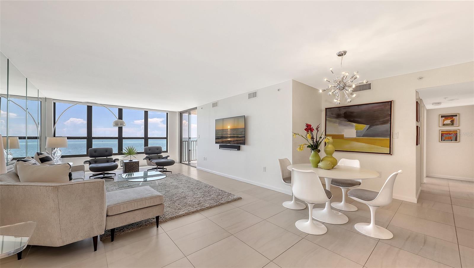 SUNSET TOWERS - Residential Lease