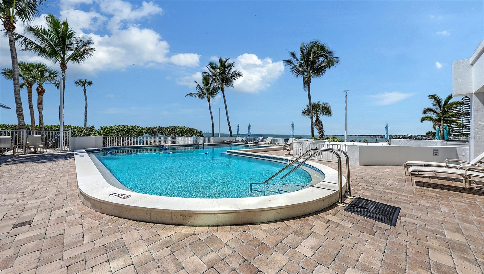 SUNSET TOWERS - Residential Lease