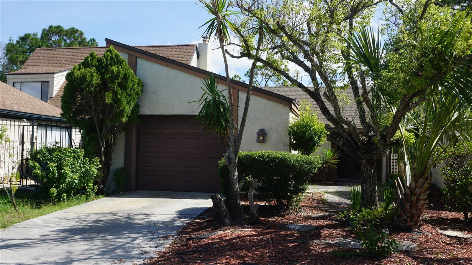 BEACON WOODS VILLAGE - Residential