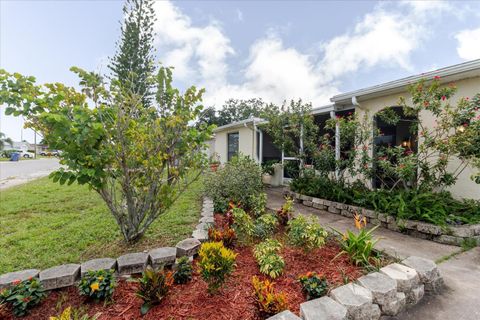 Photo of 3310 Salisbury Dr, Holiday, FL 34691 (MLS # TB8418443)