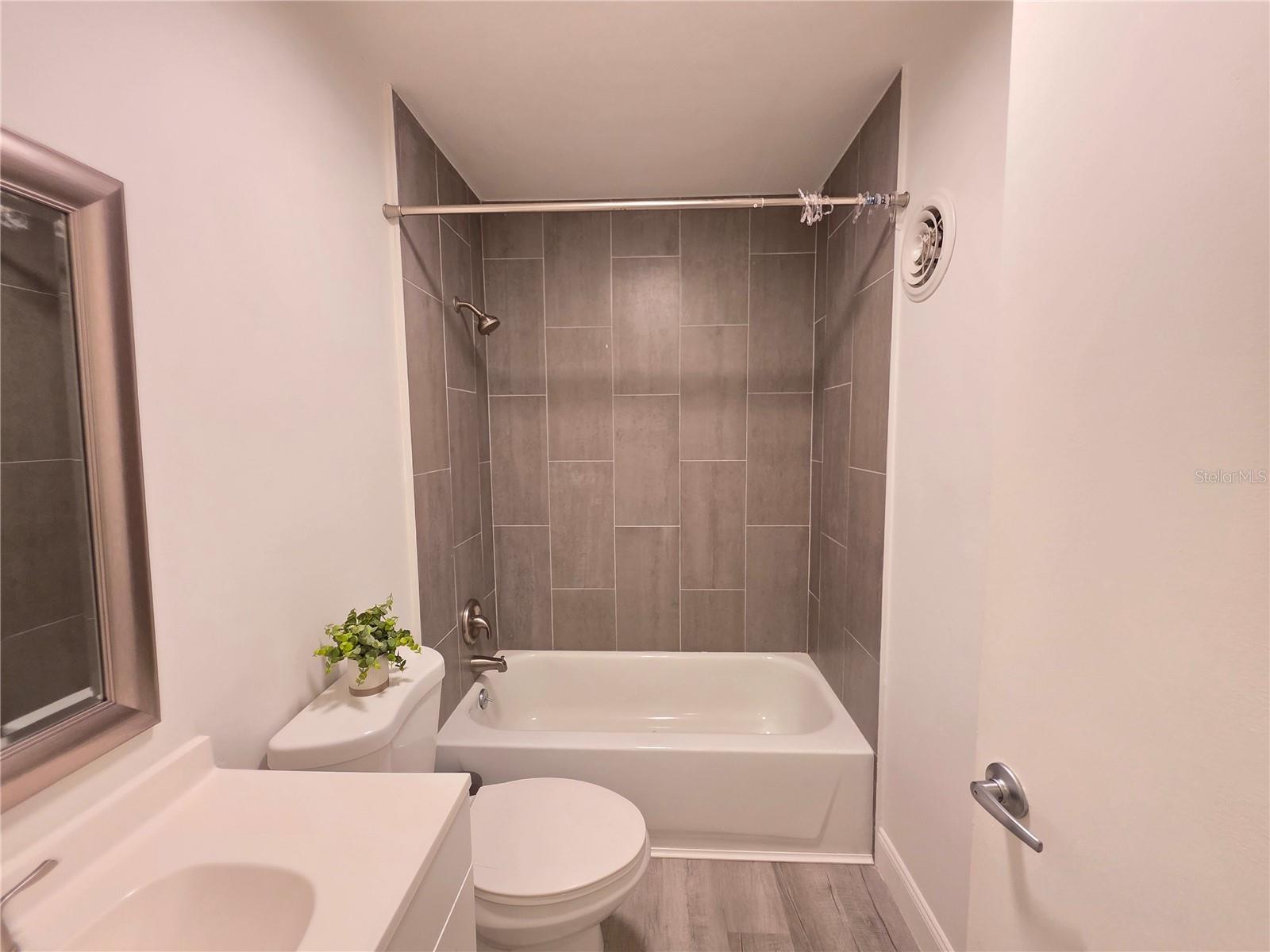 BAY PALMS CONDO - Residential