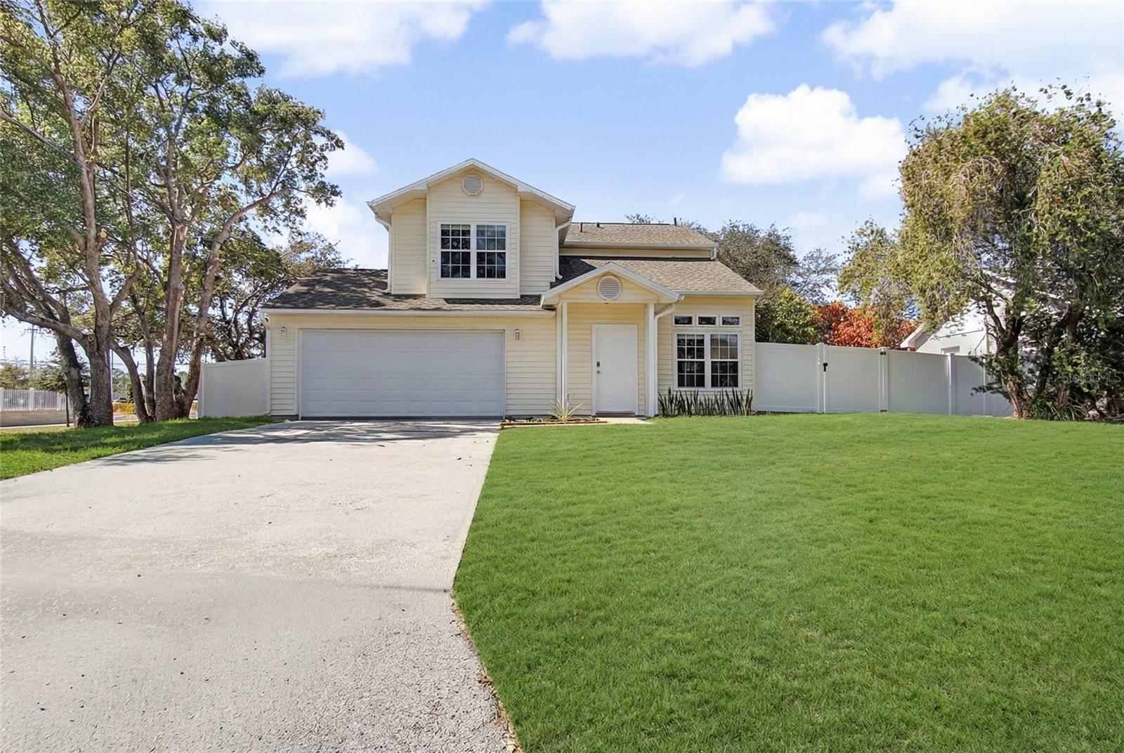 11462 COMMERCIAL STREET