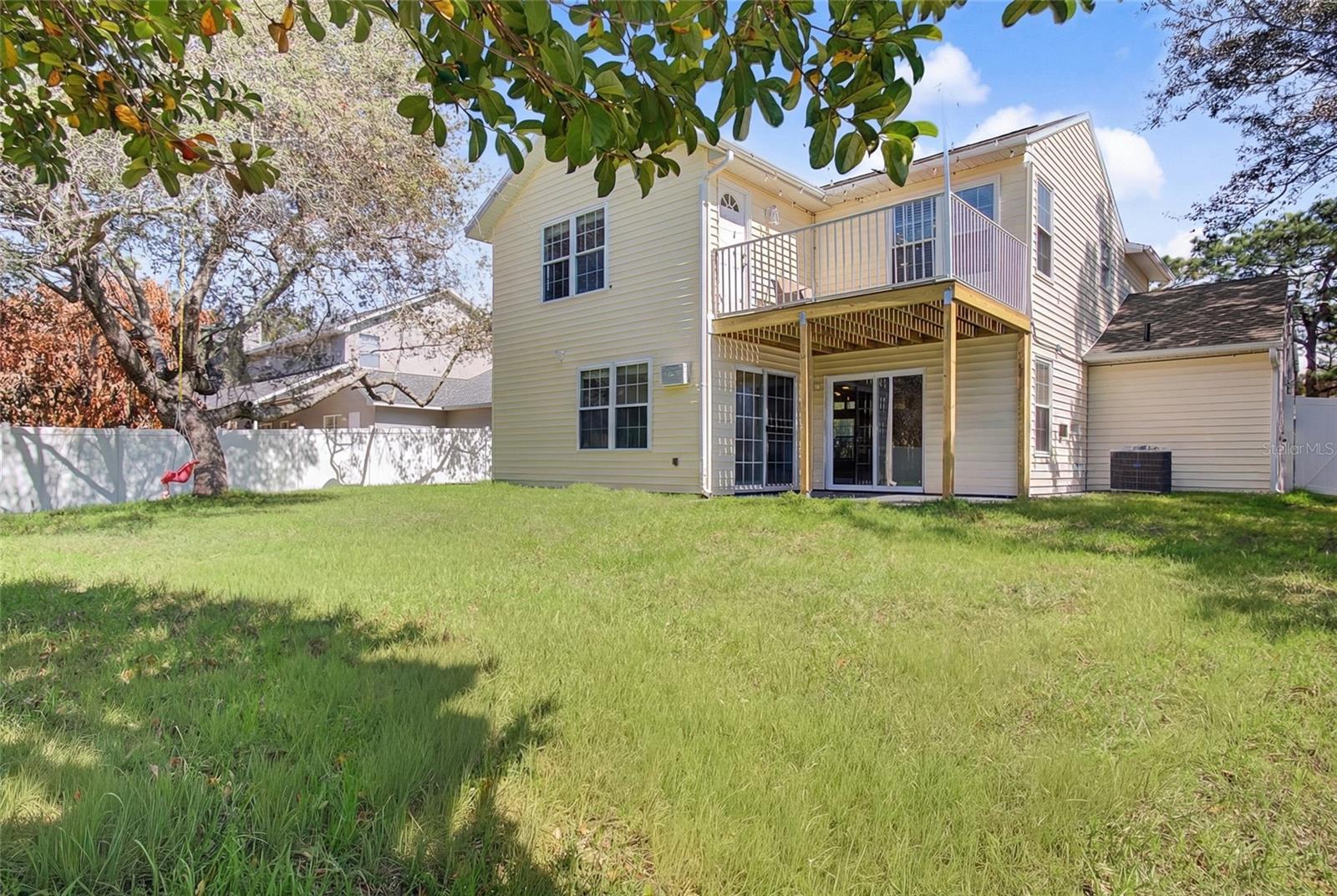 11462 COMMERCIAL STREET