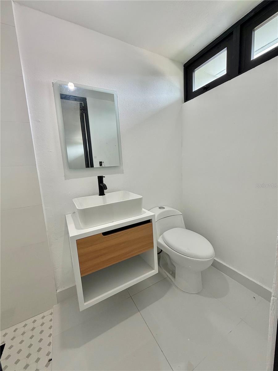 URB. EL RETIRO - Residential