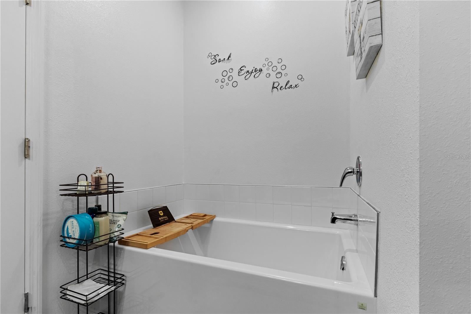 OAK PARK PH 2 PB 37 PG 39 - Residential Lease