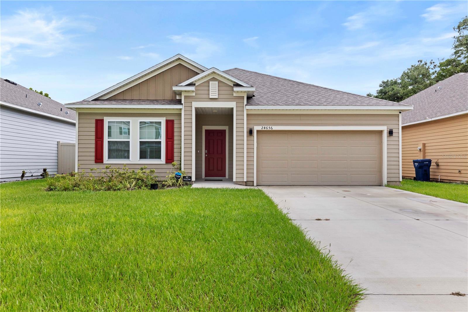 $500 OFF 1st Month's Rent! 3 bedroom 2 bath w study in Newberry
Beautiful 3 bedroom 2 bath with study or flex space in Newberry. This home has a lovely open kitchen with lots of wood cabinets, stainless steel appliances including a refrigerator, electric range/oven, dishwasher, microwave and disposal. When you enter the home there is a study or flex space. This room and the bedrooms all have carpet. The rest of the house is tile. Just off the kitchen is a small built in desk area. There are window treatments and ceiling fans throughout. The master bathroom features a stand alone shower, a nice relaxing tub, and a double sink vanity. There is a nice screened porch in the back and a two car garage. This home has a sprinkler system. The tenant is responsible for lawn care. Owner provides interior and exterior pest control Utilities are provided by the City of Newberry. This home is in walking distance to Freddie Warmack Park for sports activities and playgrounds. AVAILABLE NOW!