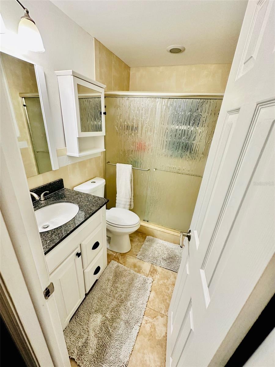 BENT TREE - Residential