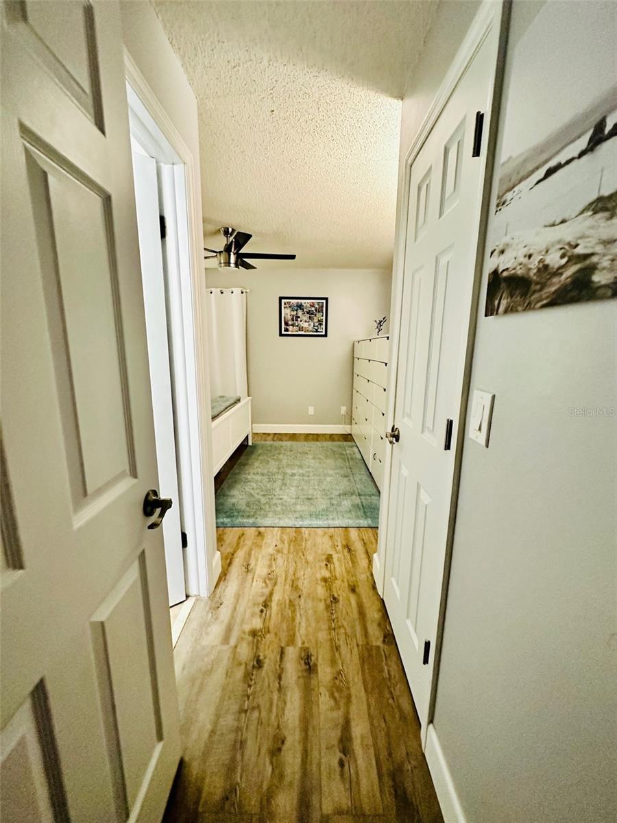 BENT TREE - Residential