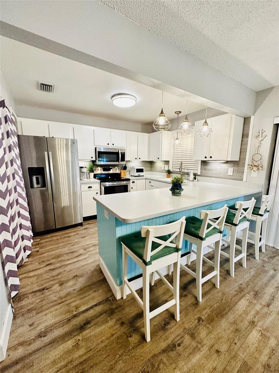 BENT TREE - Residential